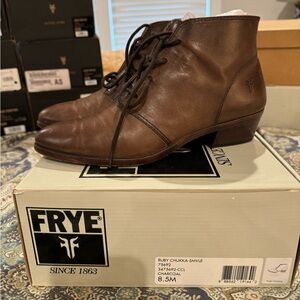 Frye Ruby Chukka
